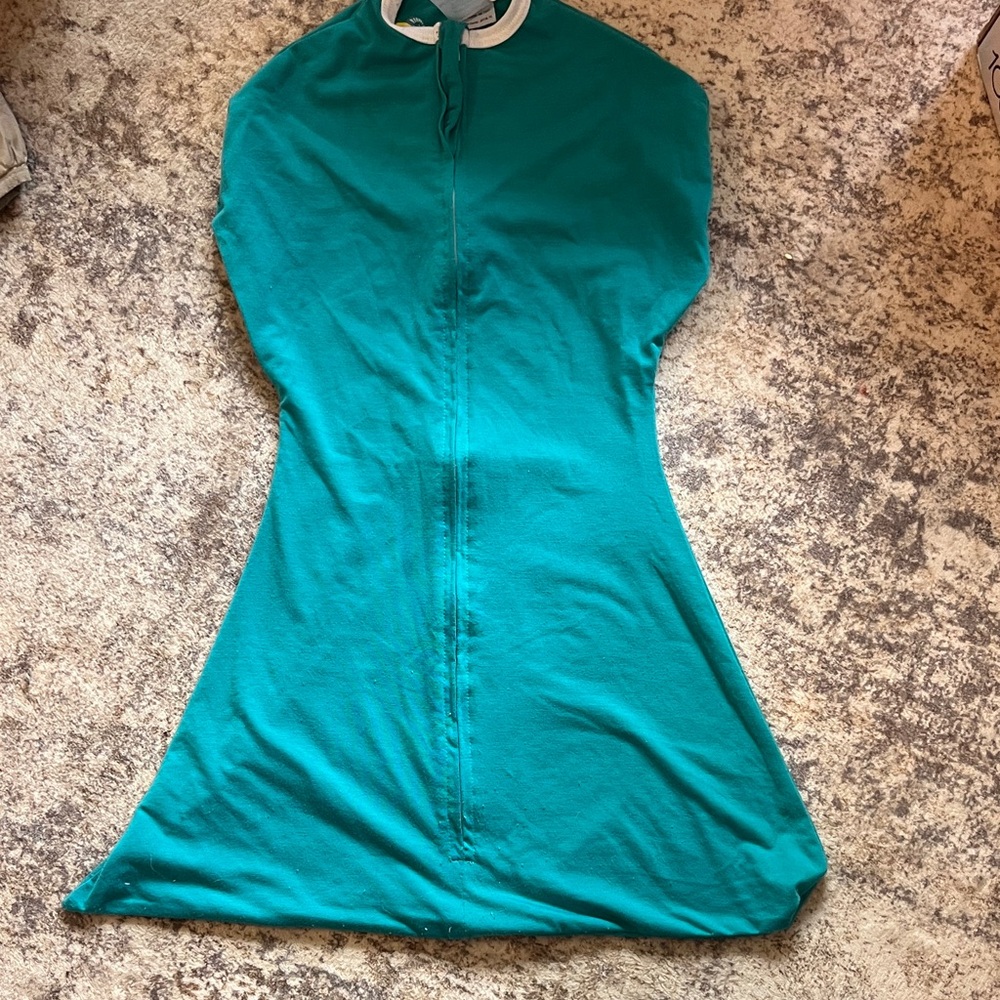Zipadee-Zip swaddle - teal, small